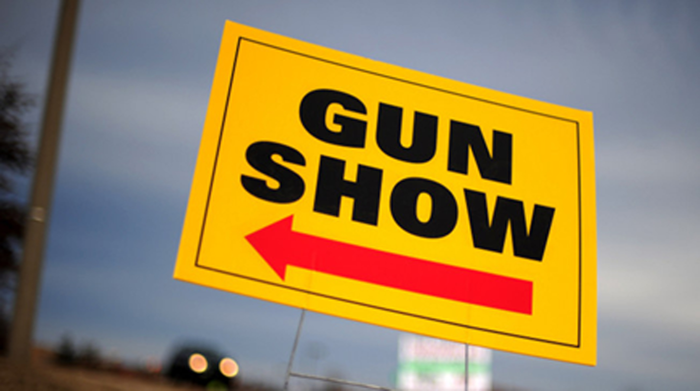 gun show, privacy, wall street journal, license plate scan, police, ICE