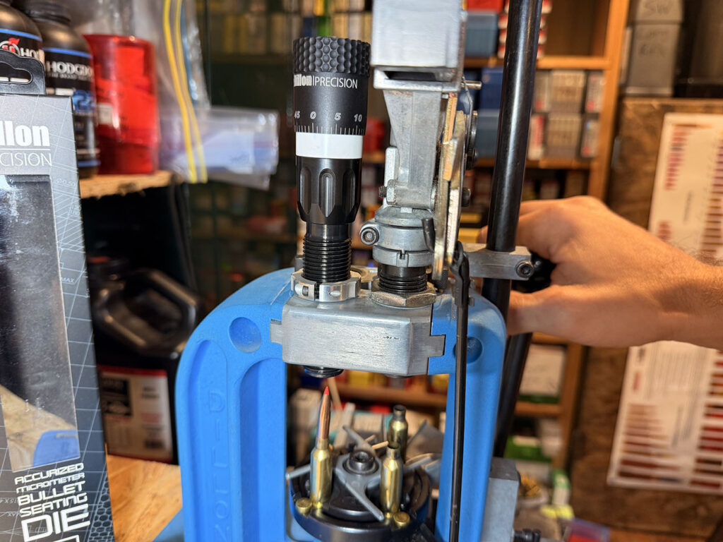 Photo of the full micrometre die
